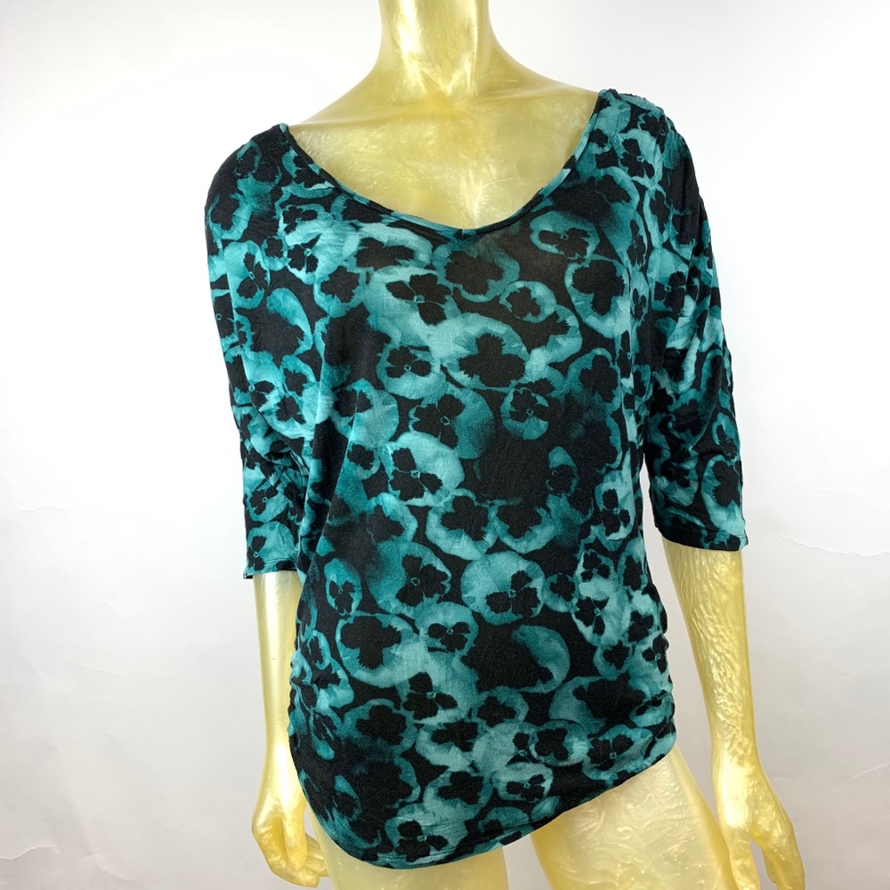 LC Lauren Conrad Scoopneck 3/4 Sleeves Shirt